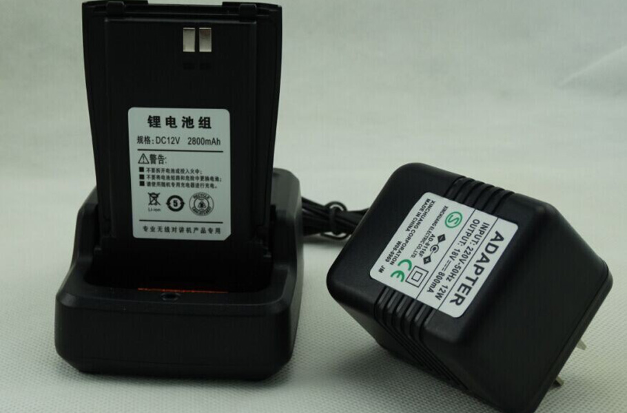波行空對(duì)講機(jī)電池TM365充電器使用細(xì)節(jié)你真的了解嗎？一篇搞懂